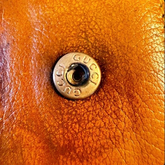 Vintage Gucci Bamboo Leather Key Holder in Cognac - Picture 7 of 11